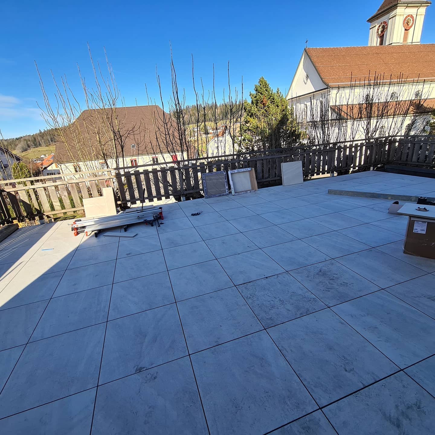 Découvrez nos œuvres en construction et rénovation de terrasse par bara-solution.ch